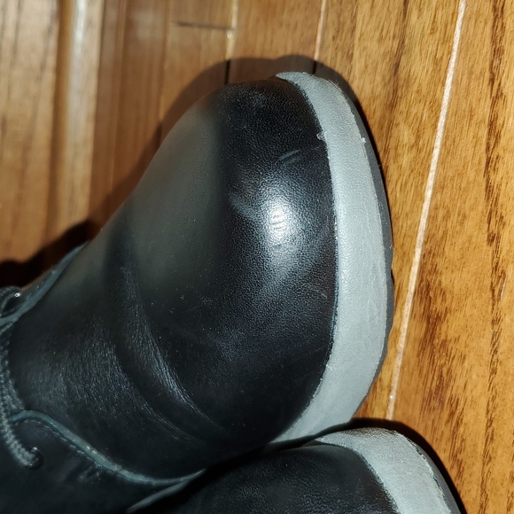 NWOT Unstructured by Clark's. Booties in Black 7.5M - Picture 13 of 15